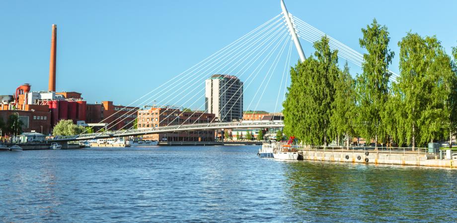 Palvelemme yritysasiakkaita Tampereella