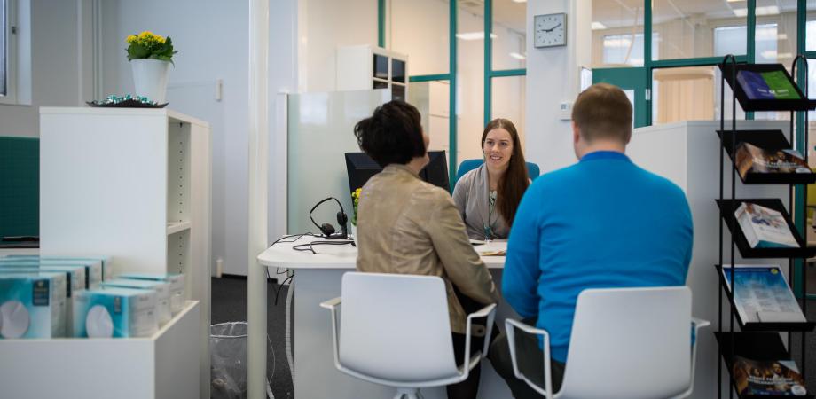 Lounean asiakaspalvelu-tiimi